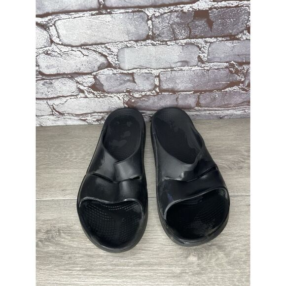 OOFOS OOAHH Black Recovery Rubber Comfort Slides Sandals Men Sz 44EU/11M US